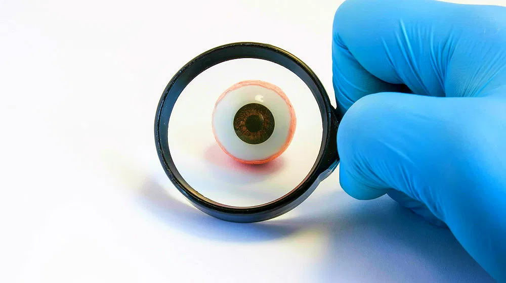 Détection et diagnostic des pathologies oculaires — M'Eye Clinic Nice